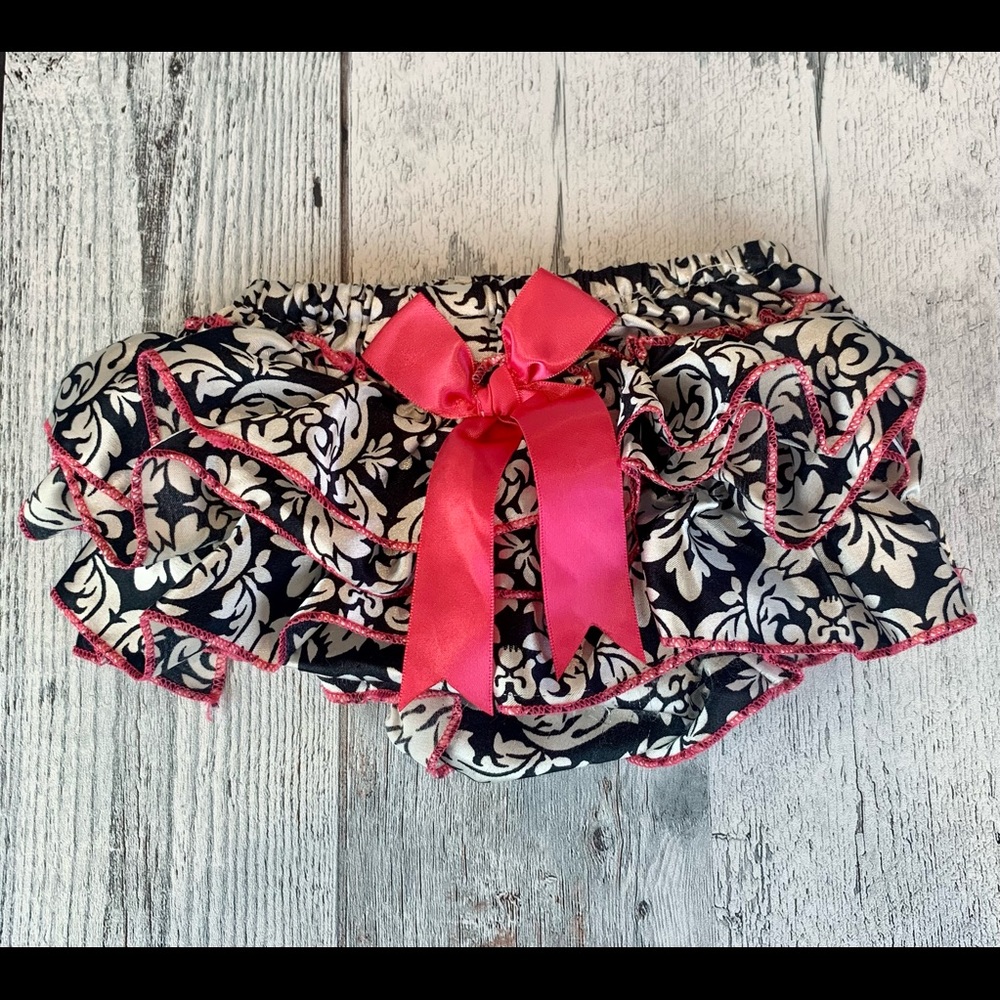 Ruffle Diaper Cover - Great For Photos!